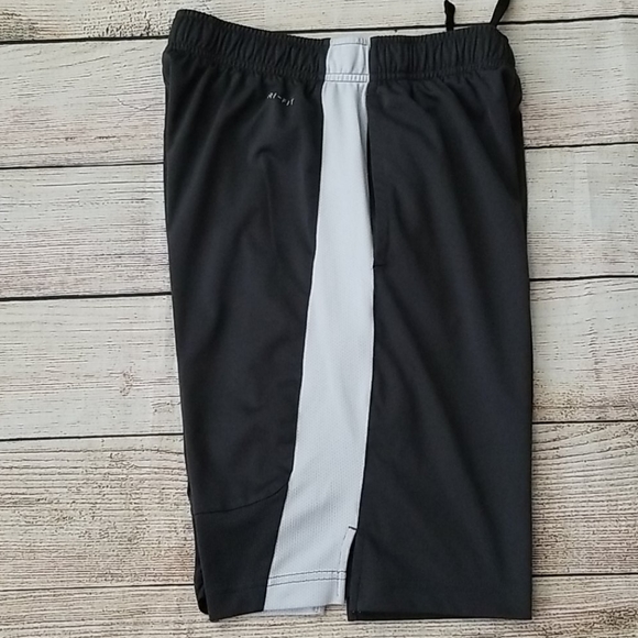 Nike Dri-Fit Boys Athletic Shorts - Picture 5 of 8
